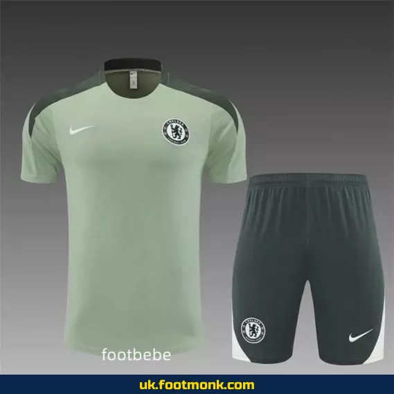 Chelsea set 2025 2026 Light green.