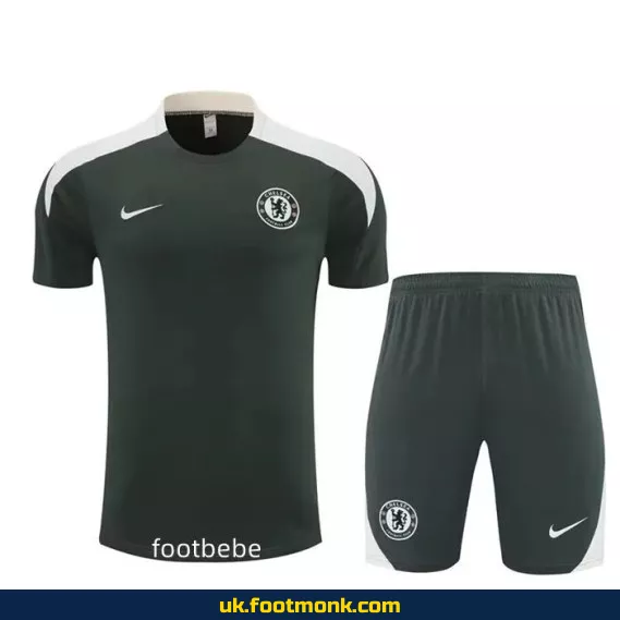 Chelsea set 2025 2026 Dark green.