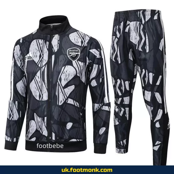 Arsenal 2024-2025 men's camouflage team jacket.