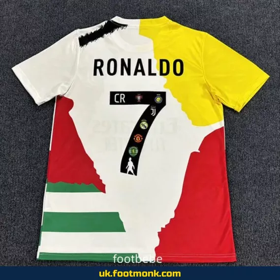 Jersey 7 RONALDO 2025 club combination.