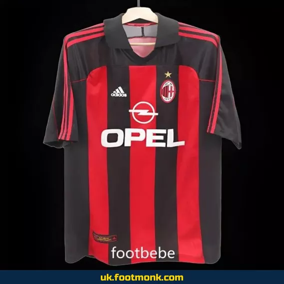 AC Milan Vintage 2000-2001 home jersey.