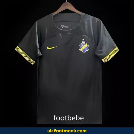 Home jersey black.