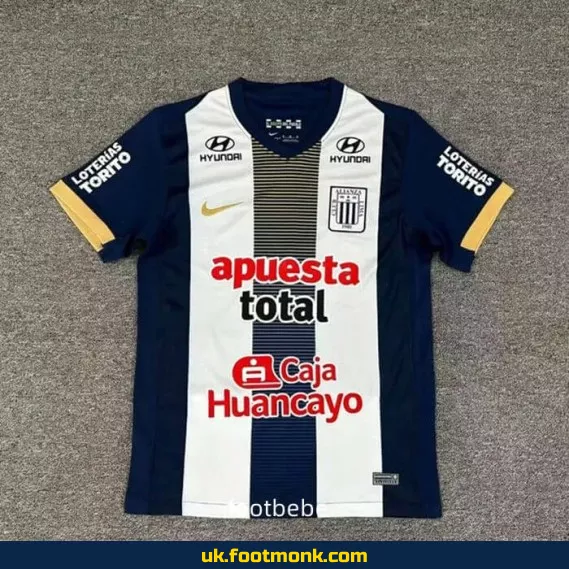Alianza Lima 2025-2026 home jersey.