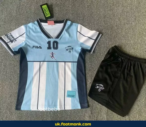 Argentina Vintage Kids Jersey 10 Maradona 2001.