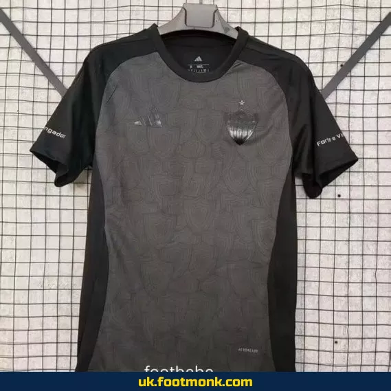 Atlético Mineiro 2025-2026 black jersey.
