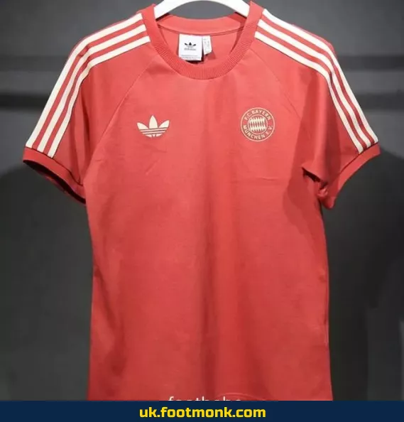 Bayern Munich 2024 2025 retro red jersey.