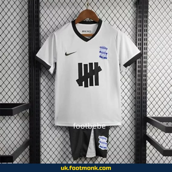 Birmingham City away kids' jersey 2024-2025 white.