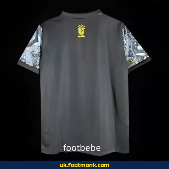 Brazil 2024 Copa America goalkeeper jersey.