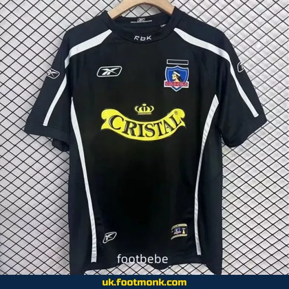 Colo-Colo 2005 away black vintage jersey.