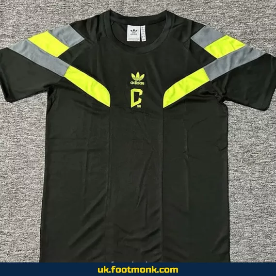 Columbus Crew 2025 2026 retro black jersey.