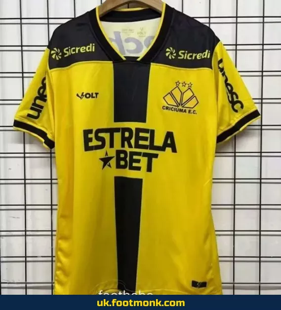Criciuma jersey 2025 2026 yellow.