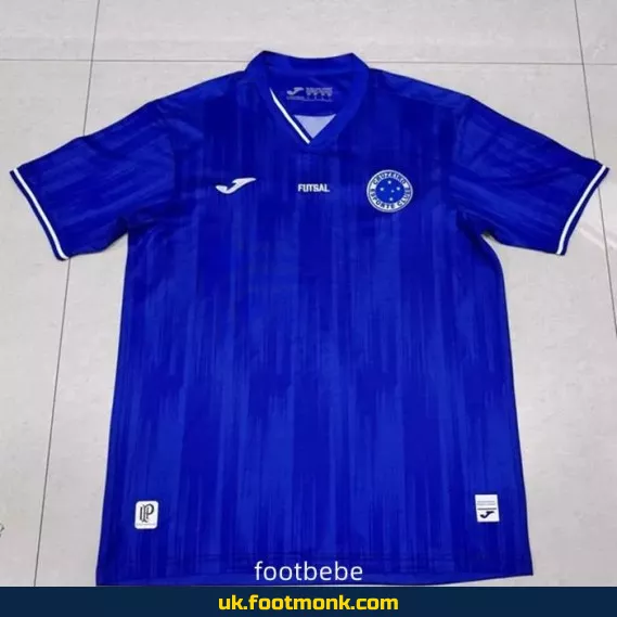 Cruzeiro 2025 2026 blue jersey.
