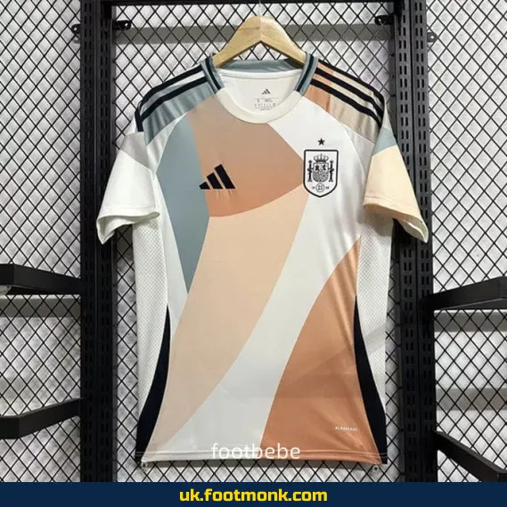 Spain 2025 away jersey.