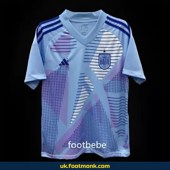 Spain Euro 2024 goalkeeper jersey blue.