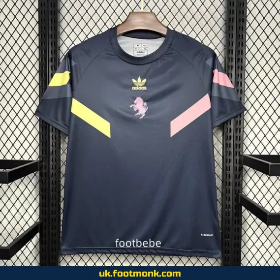 Juventus 2024 2025 training jersey royal blue.