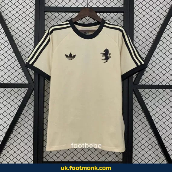 Juventus 2025 2026 off-white jersey.