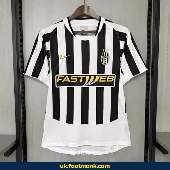 Juventus vintage 2003 2004 home jersey.