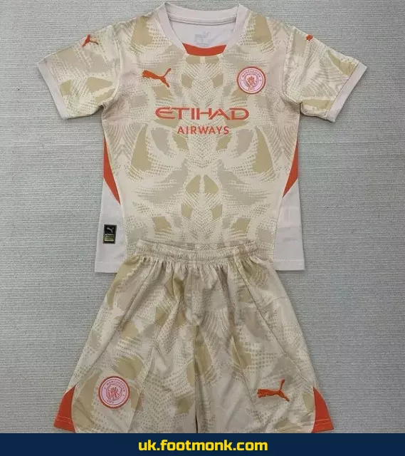 Manchester City 2024 2025 goalkeeper jersey for kids.