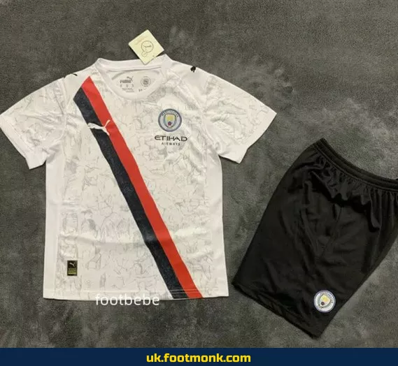 Manchester City away jersey for kids 2025-2026.
