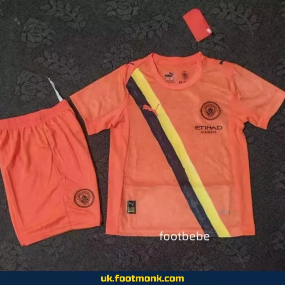 Manchester City Kids Jersey 2025 2026 orange.