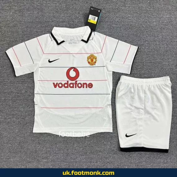Manchester United 2003-2005 Third Kit for Kids.