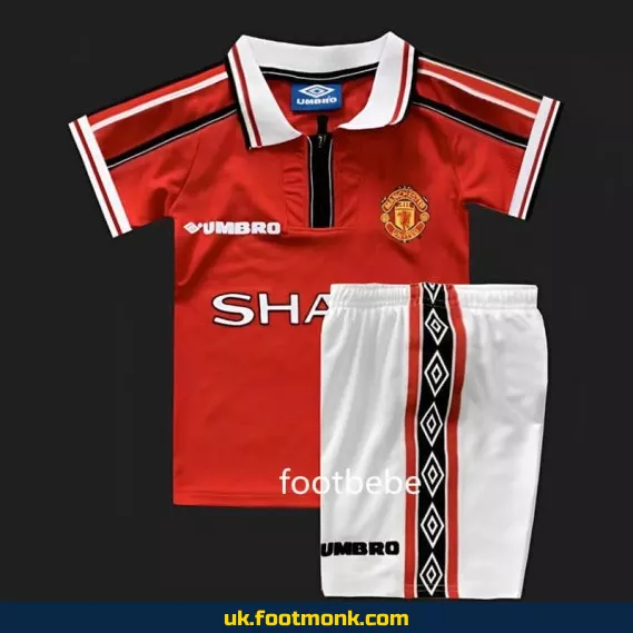 Manchester United 1998-1999 home vintage kids jersey.