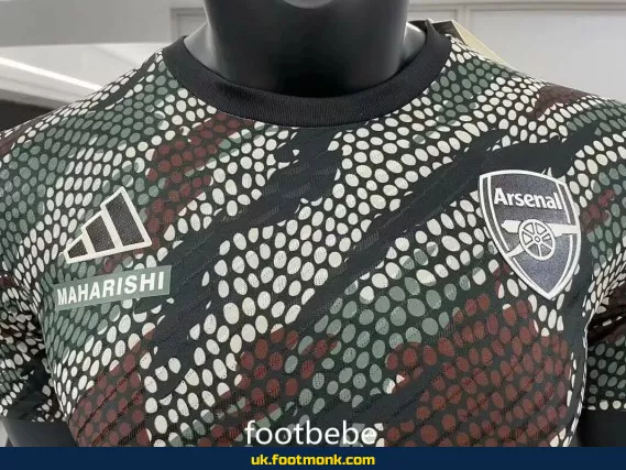 Match Jersey Arsenal x Maharishi 2023 2024 Multicolor.