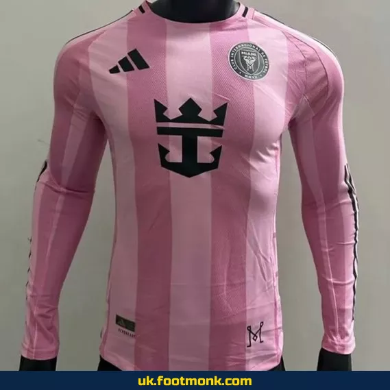 Inter Miami 2025-2026 home long-sleeved match jersey.