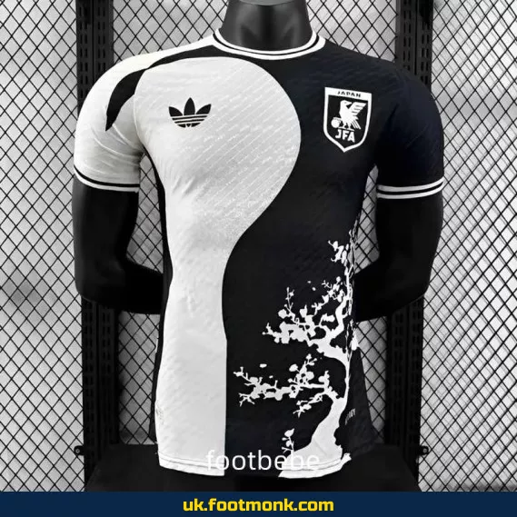 Match jersey Japan 2024 white black special edition.