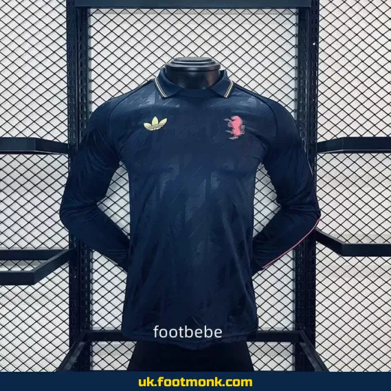 Match Jersey Juventus 2024 2025 black long sleeves.