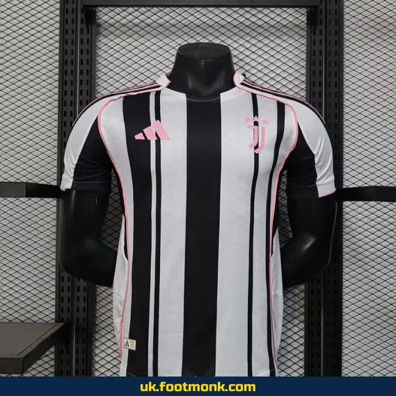 Home jersey Juventus 2025 2026 match.