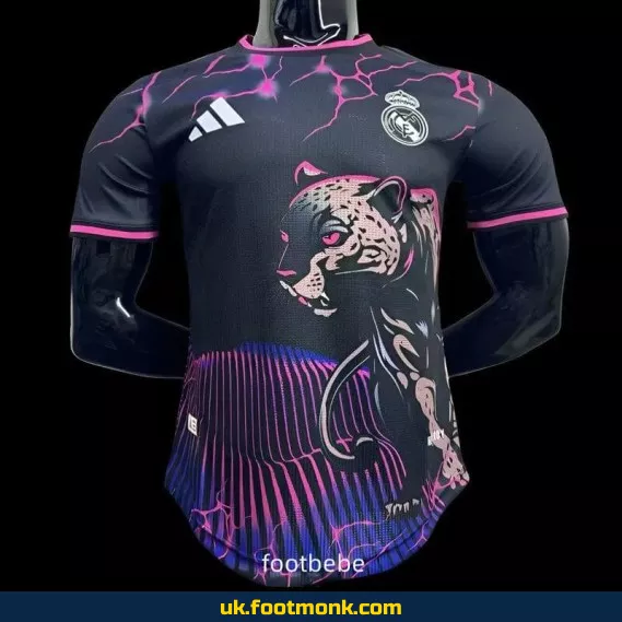 Match jersey Real Madrid 2024 2025 leopard purple.