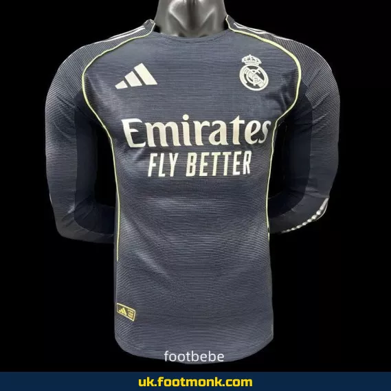 Real Madrid 2025 2026 away long-sleeved match jersey.