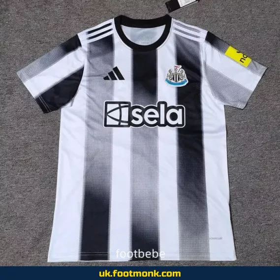 Newcastle United 2025-2026 home jersey.