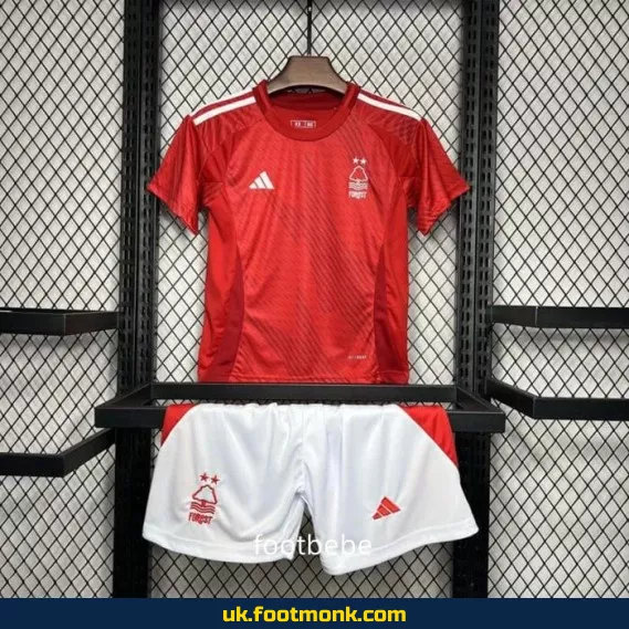 Nottingham Forest home red kids' jersey 2024-2025.