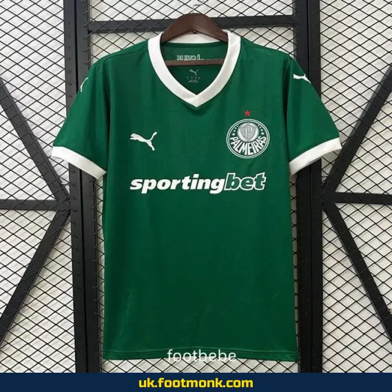 Palmeiras 2025 2026 green jersey.