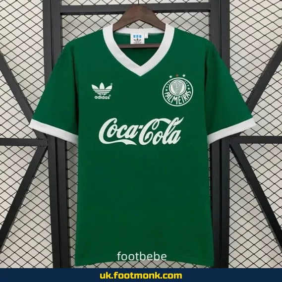Vintage 1990 Palmeiras home jersey.