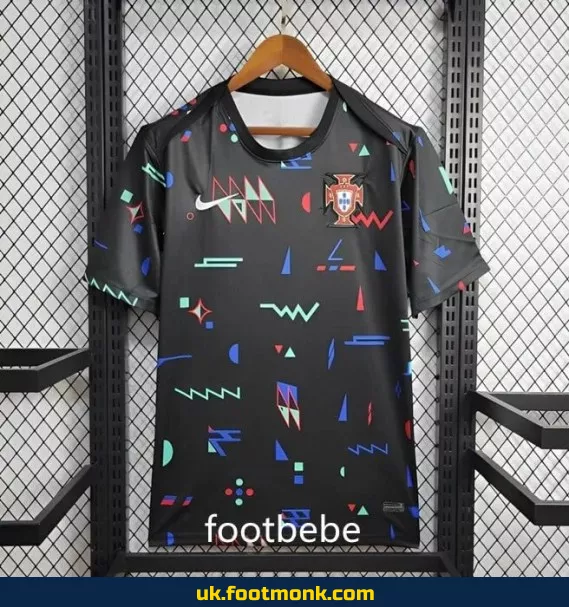 Portugal 2024 jersey Small geometric patterns.