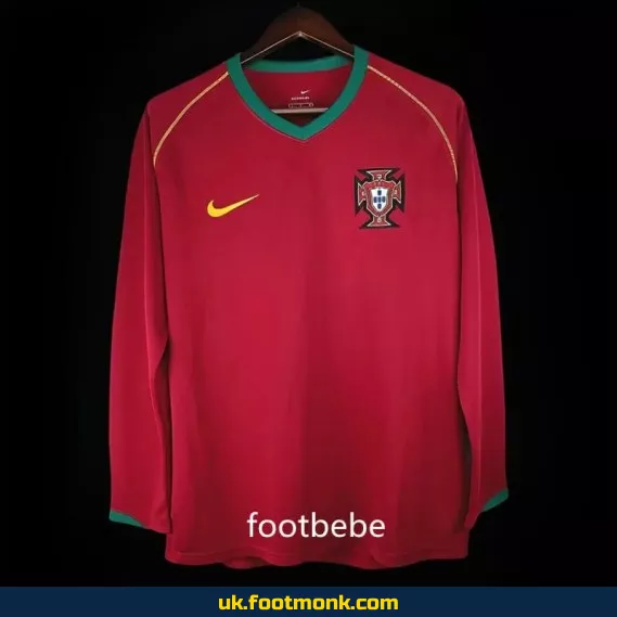 Portugal 2006 vintage home long-sleeved jersey.