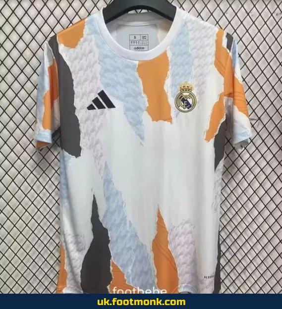 Real Madrid 2024 2025 training jersey.
