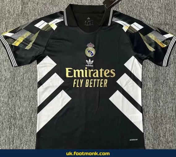 Real Madrid 2025 2026 retro black jersey.