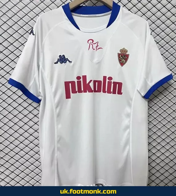 Real Zaragoza Vintage Home Jersey 2001-2002.