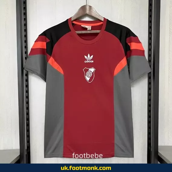 River Plate 2024-2025 retro red jersey.