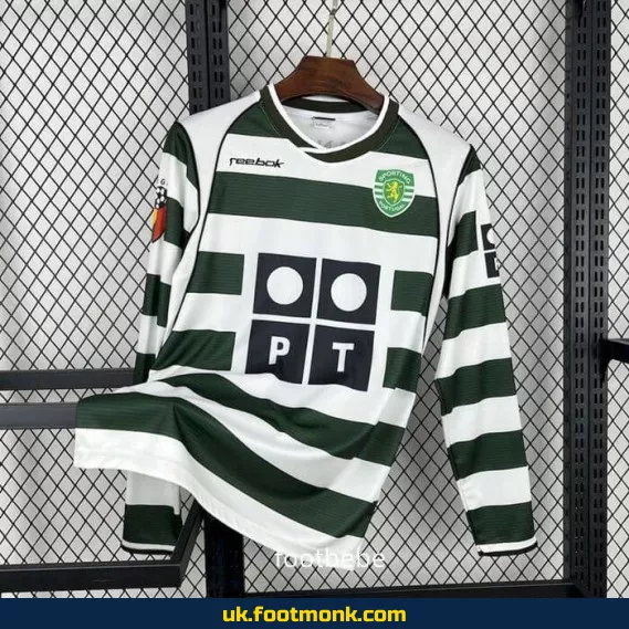 Sporting CP Vintage 2001-2003 Home Long Sleeve Jersey.