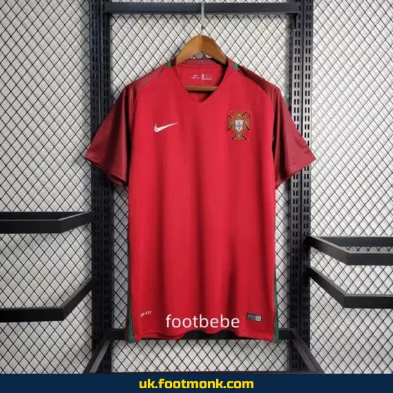 Vintage Portugal 2016 home jersey.