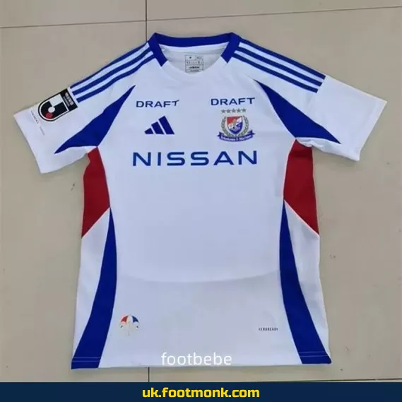 Yokohama F. Marinos 2025 2026 away jersey.