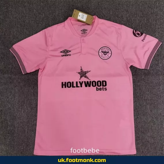 Brentford 2024-2025 away pink football jersey.