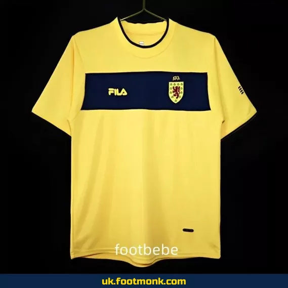 Scotland football jersey vintage 2012 away yellow.