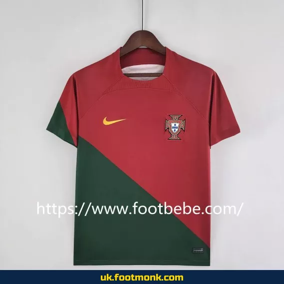 Portugal 2022 World Cup home red football jersey.