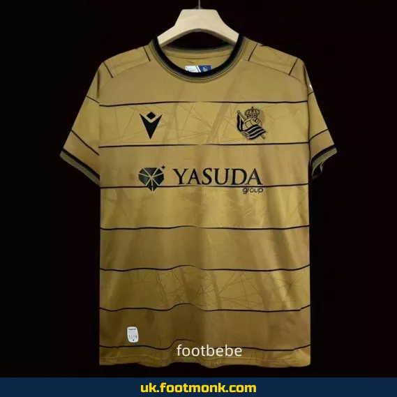 Real Sociedad 2024-2025 home football jersey.